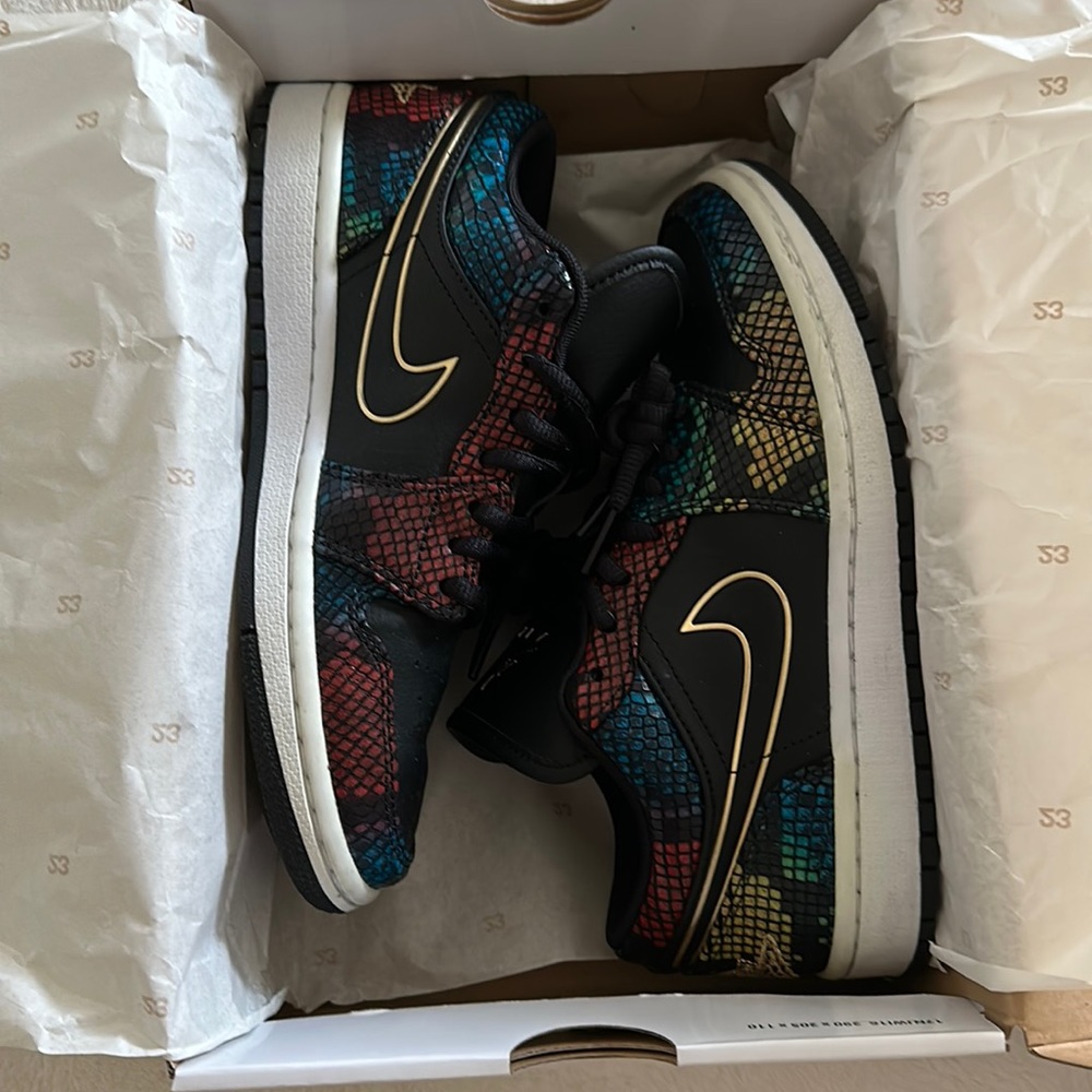 Womens air Jordan 1 low snake print